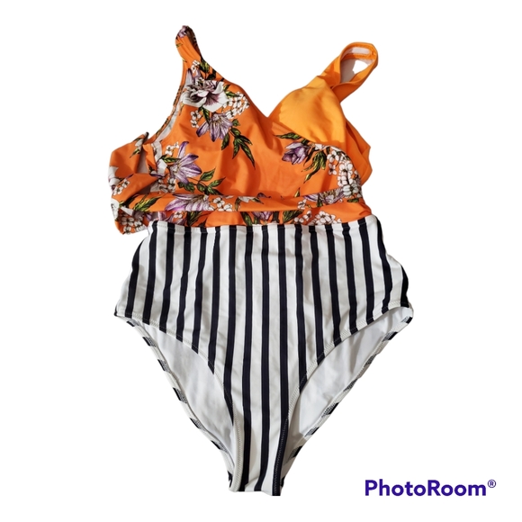 Cupshe Swim Nwt Cupshe One Piece Swimsuit Swim Whole Piece Orange